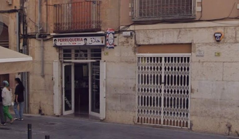 S'ensorra l'estructura d'una casa deshabitada del nucli històric de Tortosa