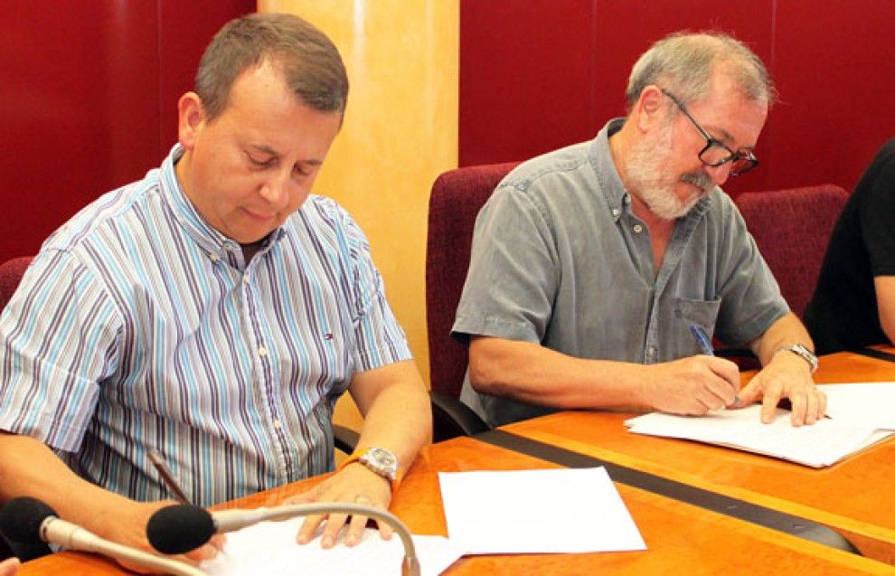 ERC i CiU signen un acord de deu punts per tornar a governar junts a Roquetes