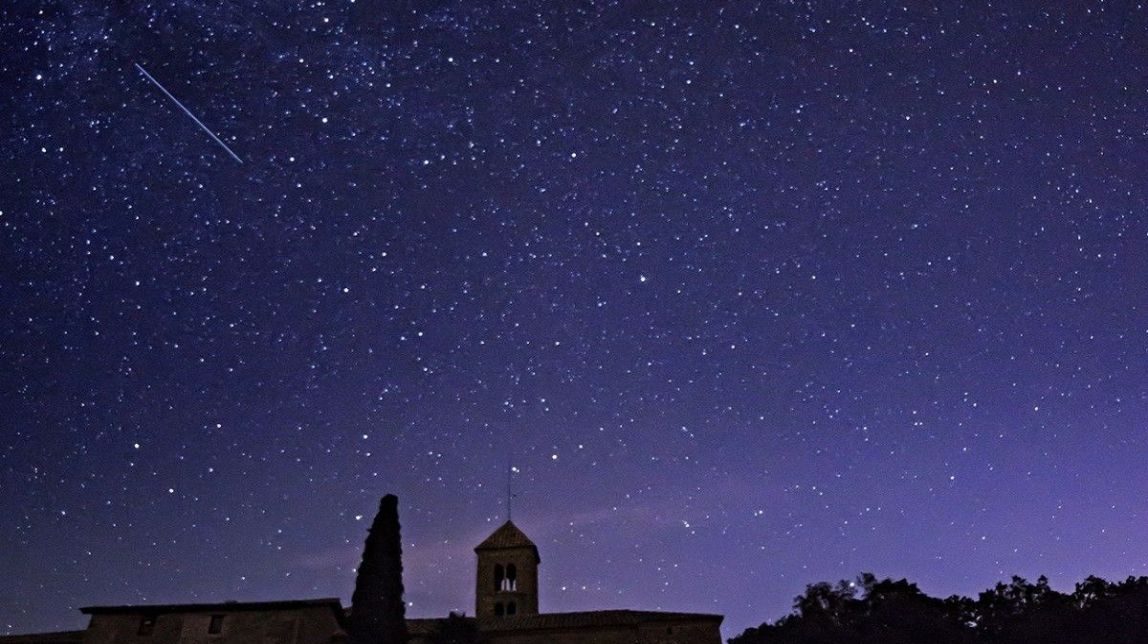 Tot el que has de saber per gaudir de l'espectacle de les llàgrimes de Sant Llorenç