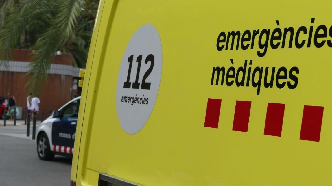 Mor un home de 78 anys en caure de sobines des d'una escala a Deltebre