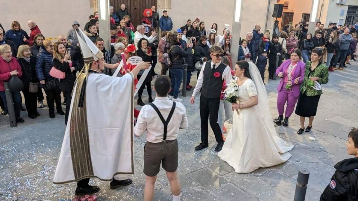 Un jove de Santa Bàrbara denuncia una agressió LGTBIQ-Fòbica durant la rua del Carnaval