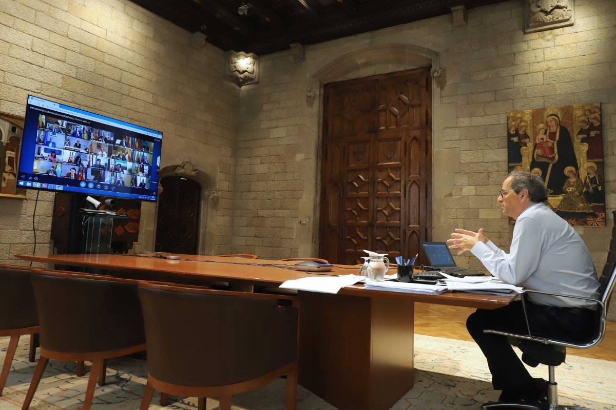 Torra defensa l'autodeterminació davant Sánchez i reclama recuperar les competències