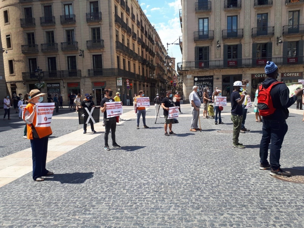 FOTOS La Plataforma 3-O es manifesta a Barcelona contra la «recentralització» de l'Estat