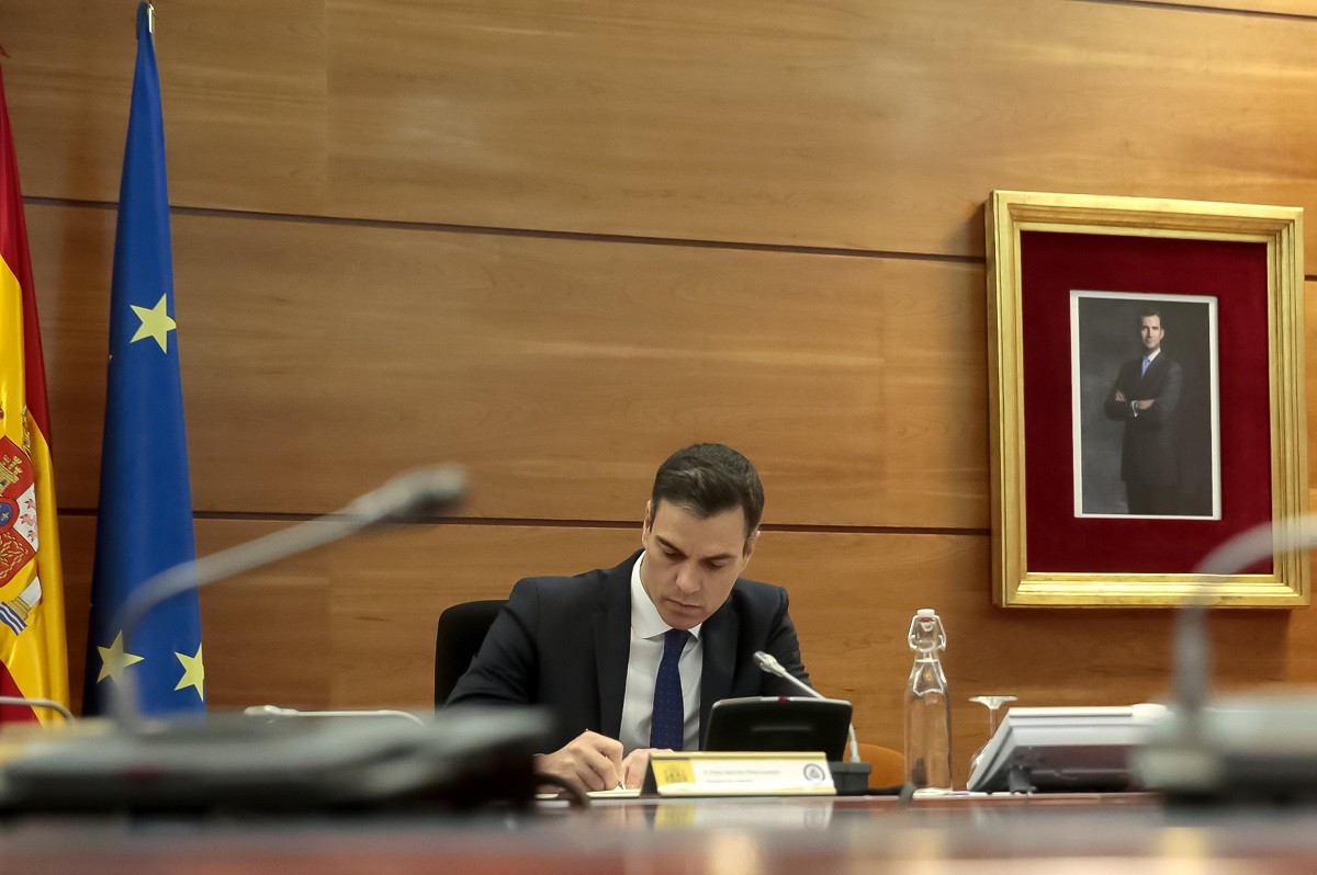 El govern espanyol tanca files sobre la polèmica de la reforma laboral: «Anem tots a l'una»