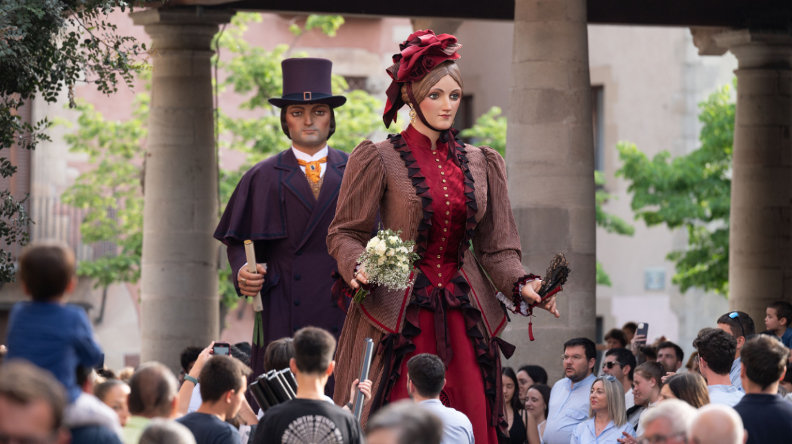Els gegants vells de Granollers celebren la Diada de Sants Metges