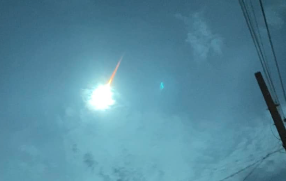 Un asteroide entra a l'atmosfera sobre les Filipines i deixa un espectacle de llum