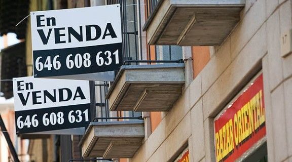 Embolic al Parlament per les propostes contra la compra especulativa d'habitatge