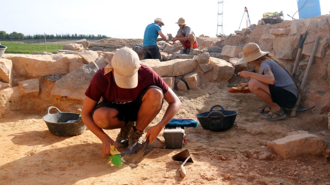 Documenten restes de dues noves estances al jaciment de Gebut a Soses