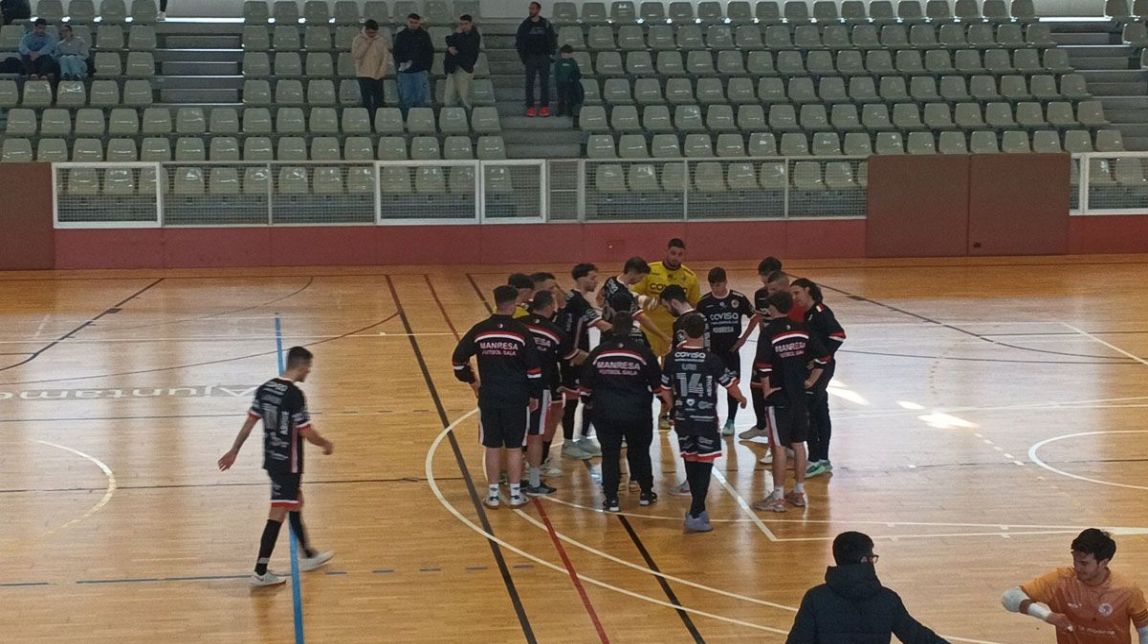 El Covisa Manresa perd a la pista del Natació Sabadell en un boig final de partit (5-4)