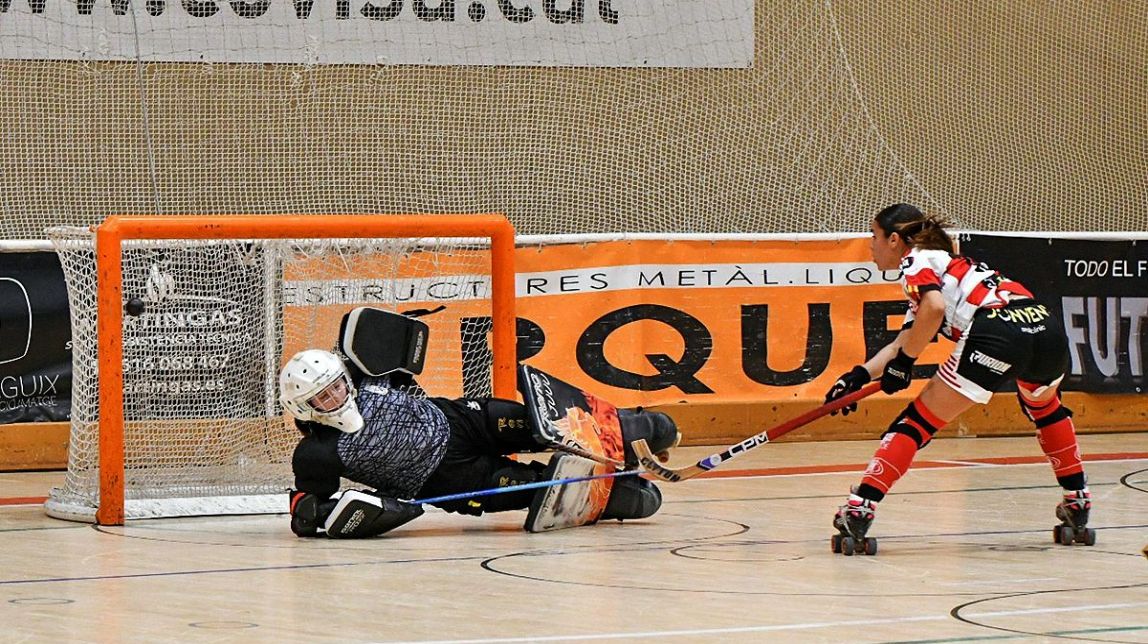 El CP Manresa derrota el Martinelia Manlleu i s'escapa de la cua (4-2)
