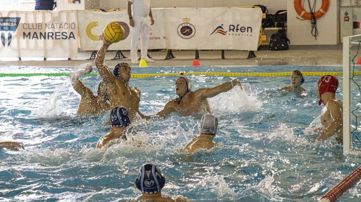 El derbi de la Catalunya Central entre CN Manresa i CN Igualada es resol per la via ràpida (22-4)