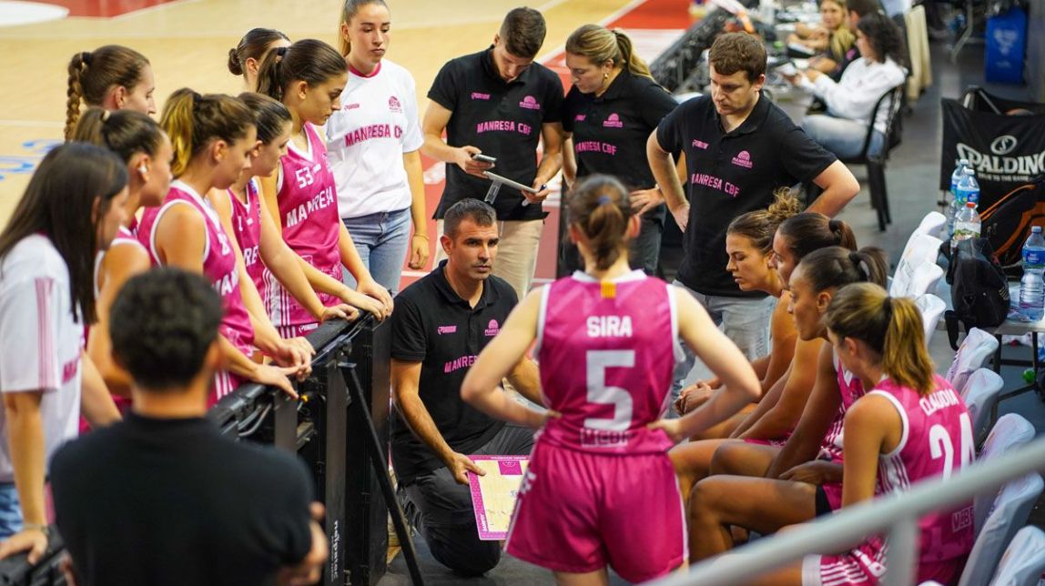 El Manresa CBF pateix però guanya a Cerdanyola (61-64)