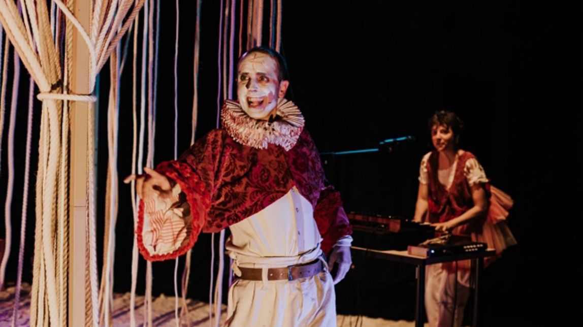 Jordi Vidal i Laia Vallès interpreten «Estimadíssims malvats» - Promocionals