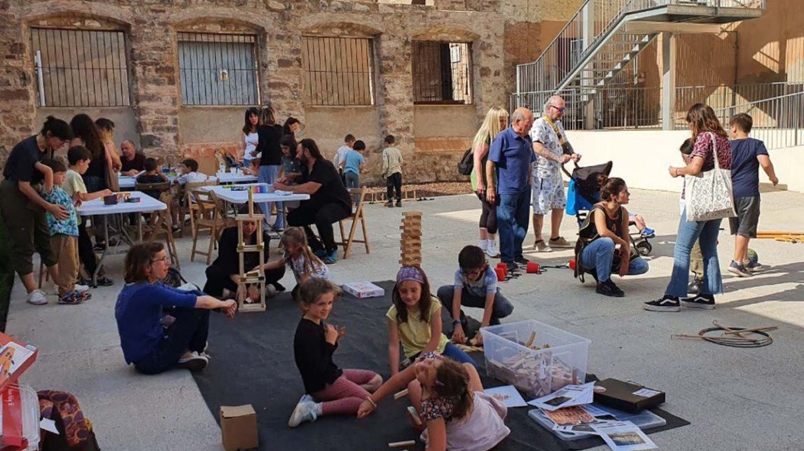 Santpedor acollirà la presentació del llibre «Un món de colors» en una altra tarda de jocs en família