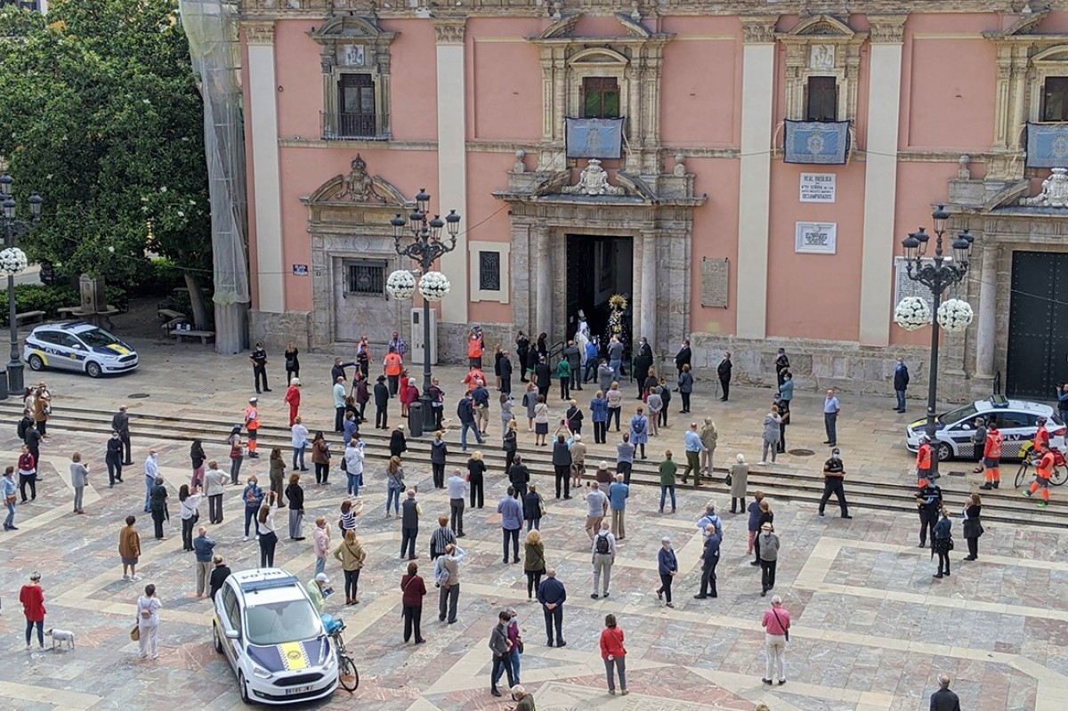 ERC guanyaria les eleccions a Barcelona després del trencament de Colau amb el PSC, segons «La Razón»