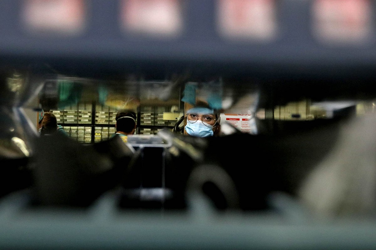 Els ingressats per coronavirus ja ocupen menys del 50% de les UCI a Catalunya