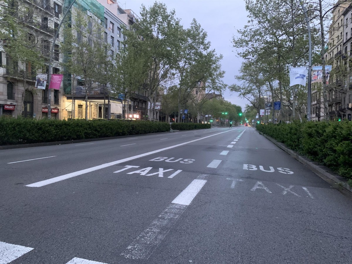 Barcelona destinarà els carrils laterals de la Gran Via i la Diagonal als vianants