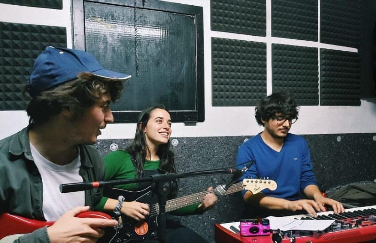 Selva Nua guanya el concurs de talent musical #UnaEstrellaACasa