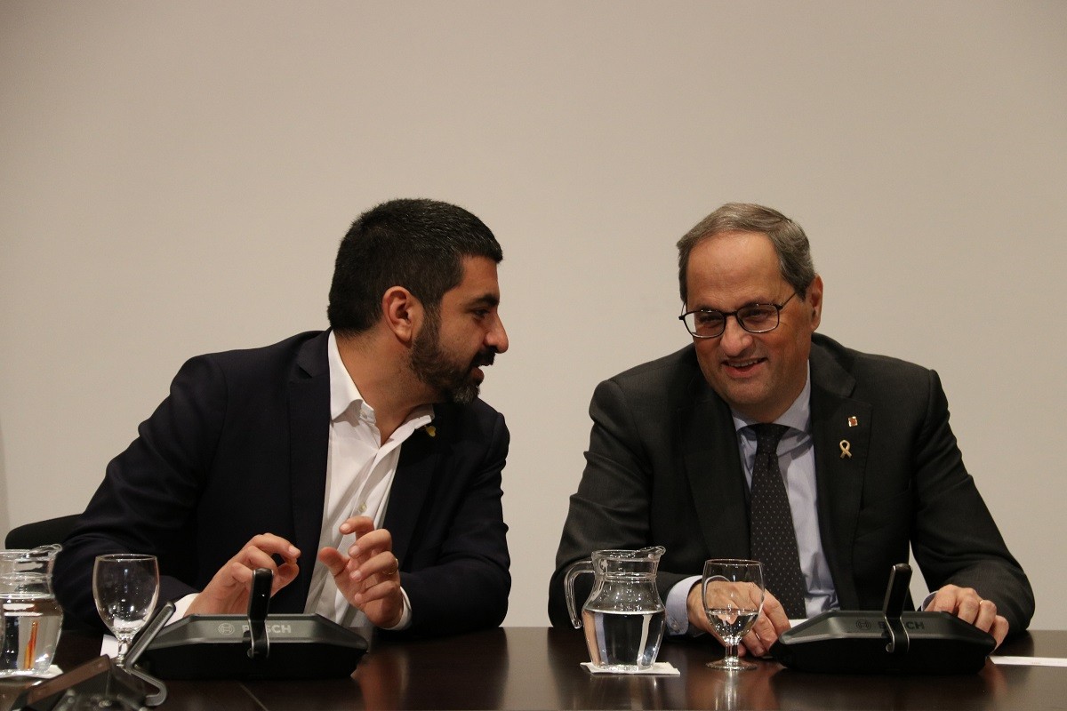 El Govern aposta per mantenir tancades les empreses que no garanteixin la protecció dels treballadors