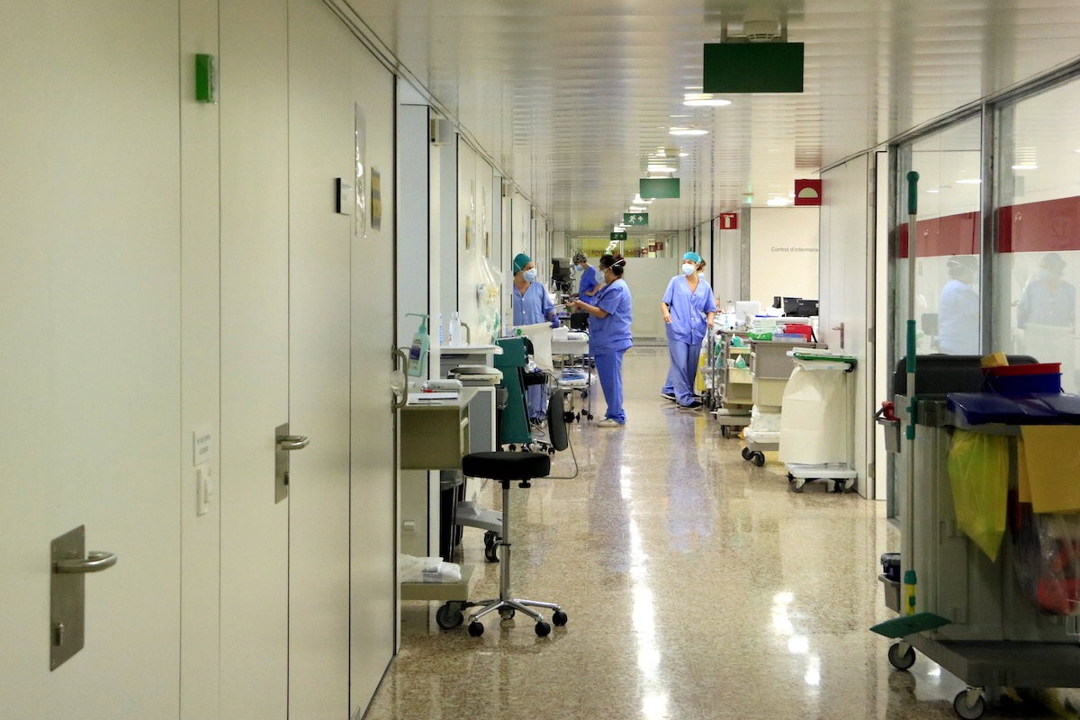 Metges de Catalunya reclama al Govern apujar el pressupost de Salut per afrontar la crisi