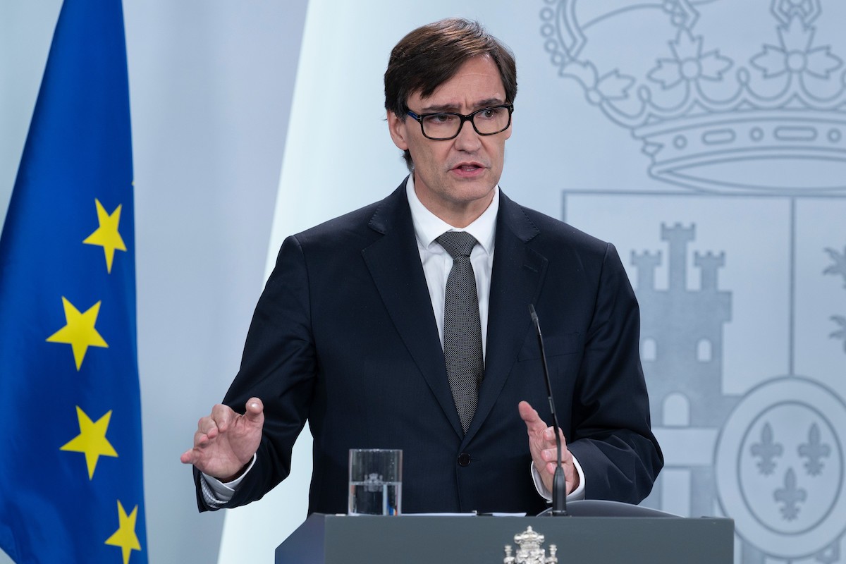 Sanitat avisa que «molt probablement» recomanarà l'ús de mascareta a tota la població