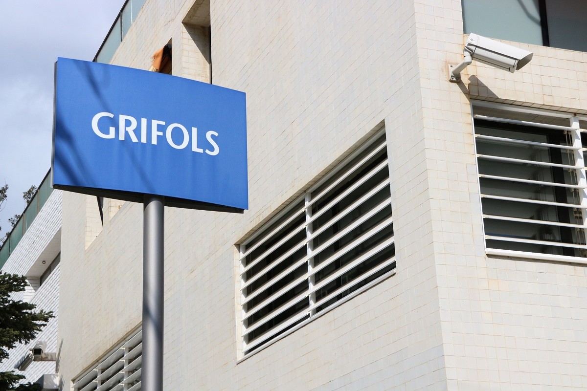 Grifols posarà en marxa un centre pilot a Barcelona per desenvolupar la seva teràpia contra l'Alzheimer