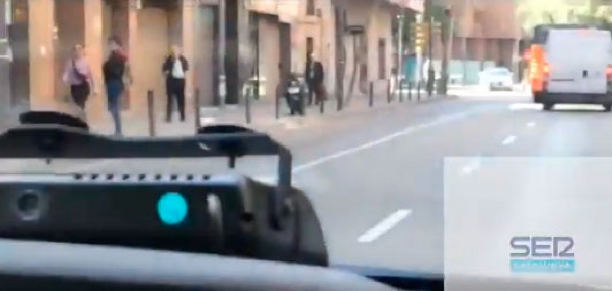 VÃDEO «La gent passa de tot»: així es desespera la Urbana de l'Hospitalet per l'incompliment de l'estat d'alarma
