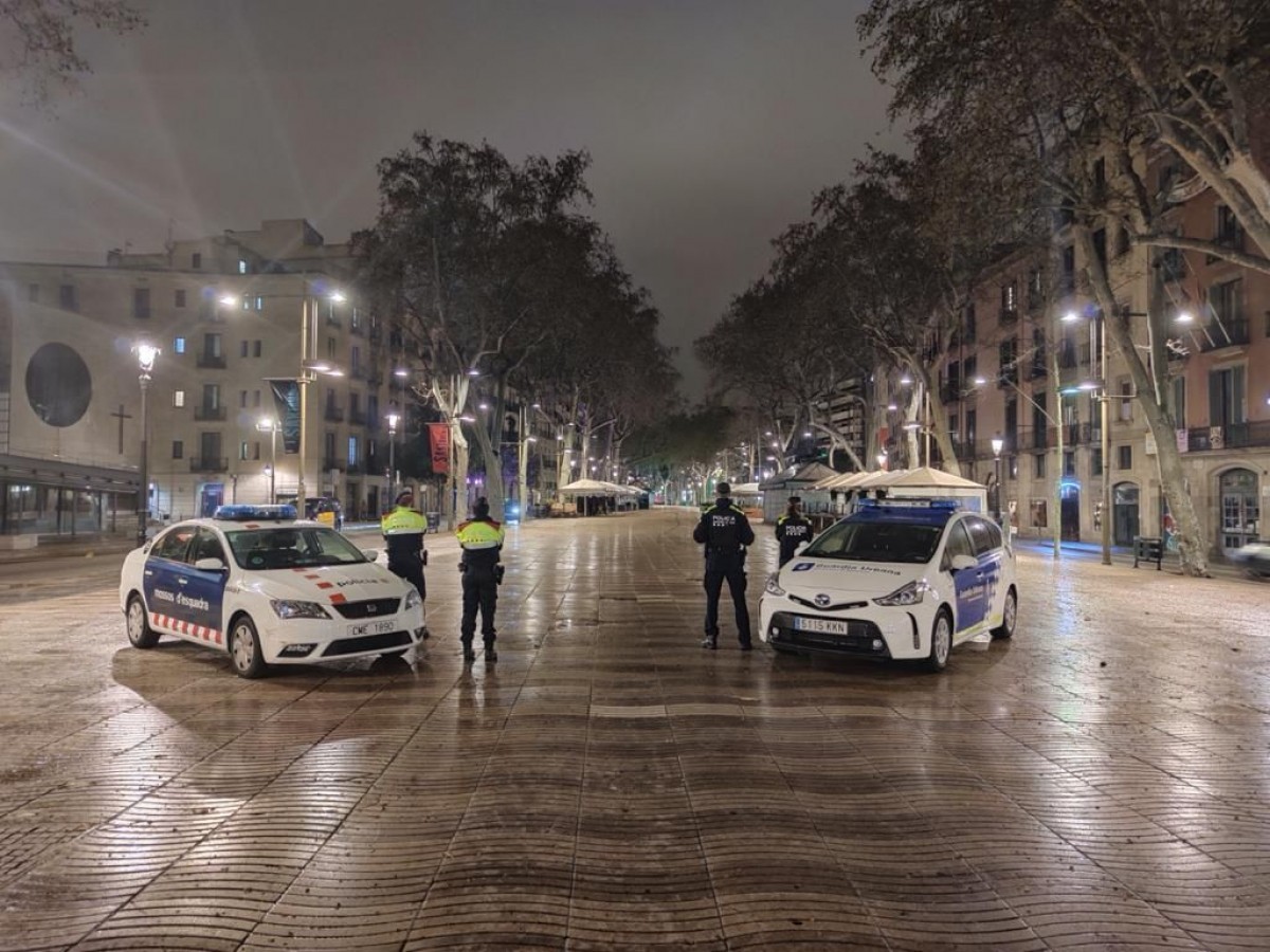 Més de 1.000 identificats pels Mossos per incomplir l'estat d'alarma