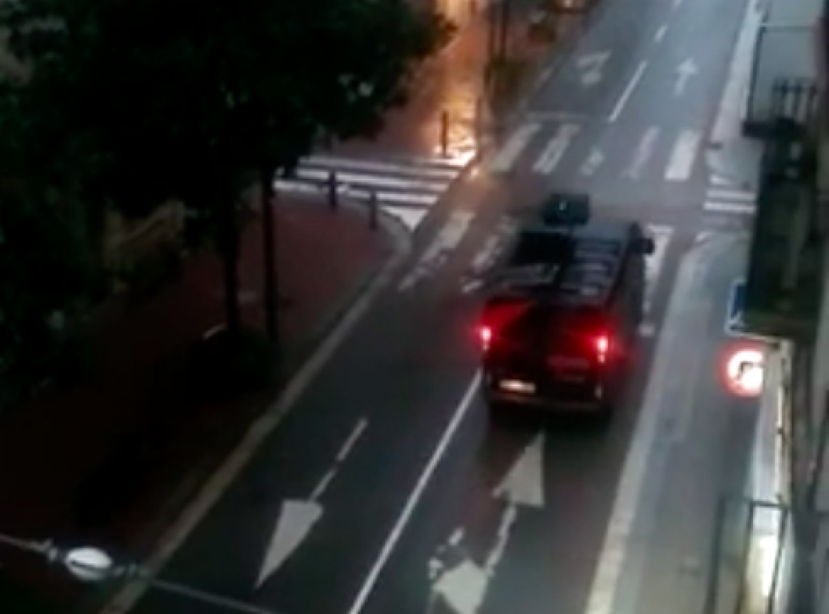 VÃDEO L'Ajuntament d'Igualada demana als veïns que no surtin de casa si no és estricament necessari