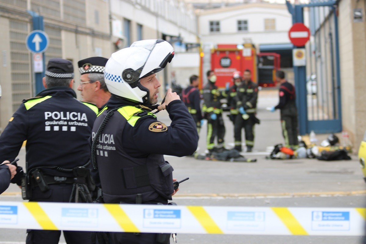 L'explosió al polígon de la Verneda no suposa cap risc per als veïns