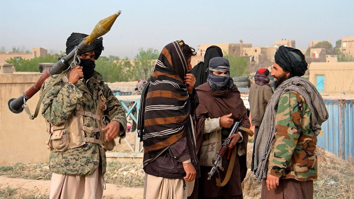 Els EUA i els talibans signen la pau a l'Afganistan