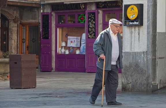 Augmenta un 5% la pensió mitjana a Catalunya: ja és de 1.307 euros