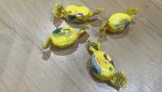 Una ONG reparteix sense saber-ho caramels amb una dosi «potencialment letal» de metamfetamina