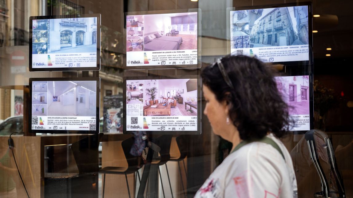 La compravenda d'habitatges a Catalunya es desploma