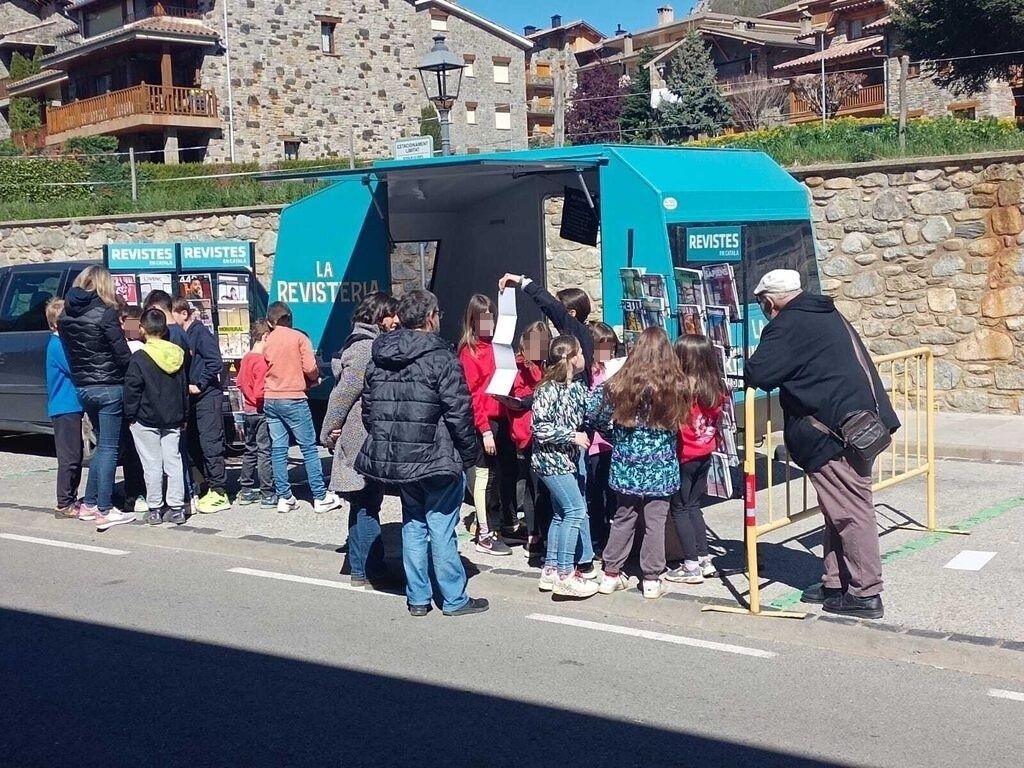 Barcelona recula després de la polèmica i permet a l'APPEC instal·lar La Revisteria