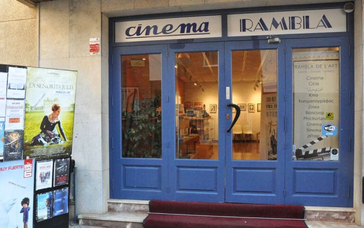Cambrils engega un nou cicle de cinema solidari al voltant de les guerres i la crisi dels refugiats