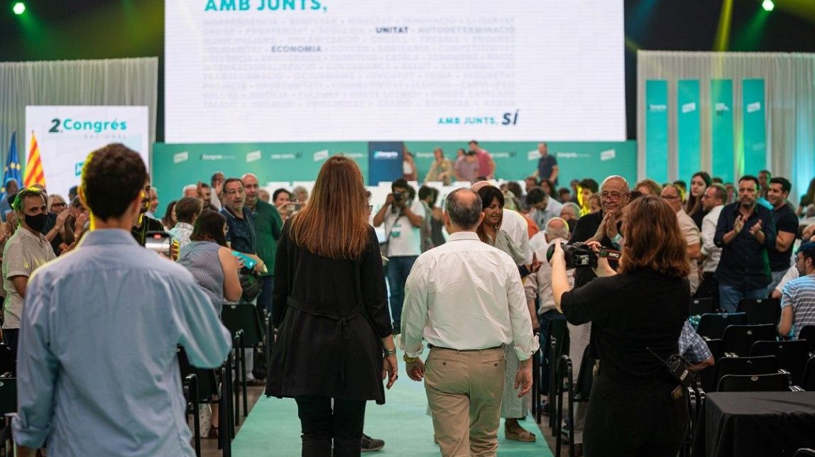 La consulta interna per continuar al Govern posa a prova la unitat a Junts