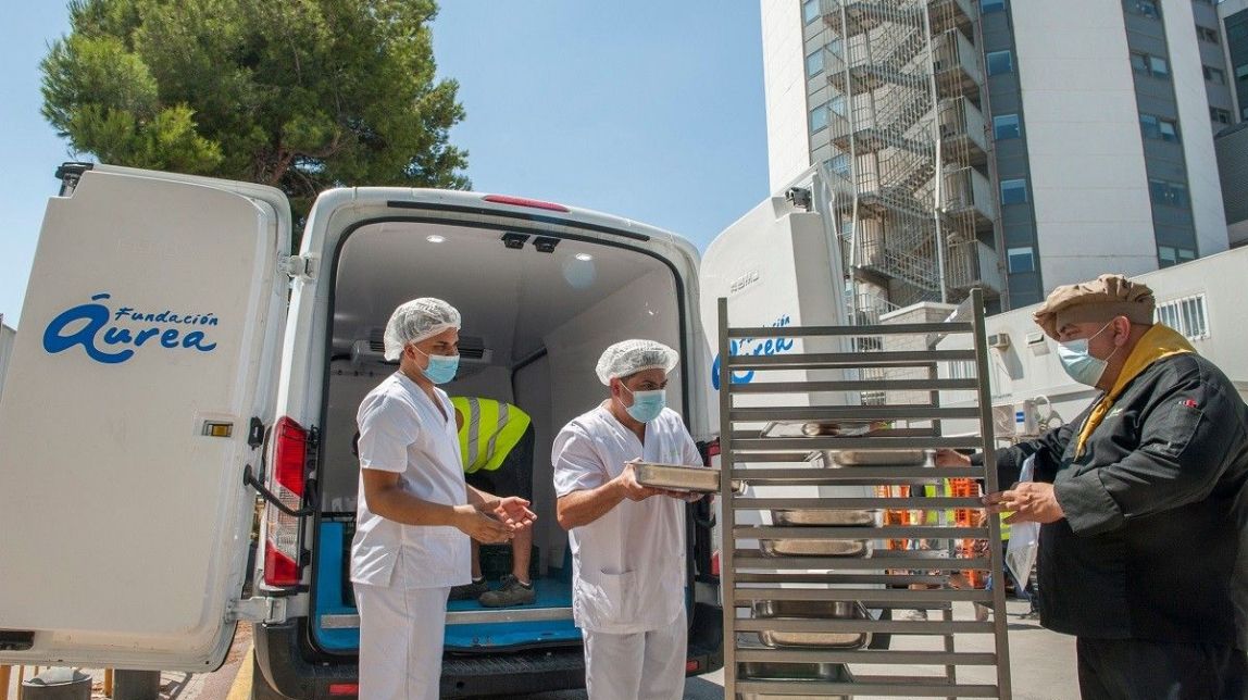 L'Hospital de Bellvitge no vol malbaratar el menjar i donarà els excedents a entitats socials