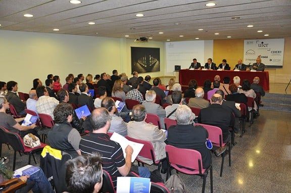 Unitat d'institucions polítiques i econòmiques per la reactivació econòmica