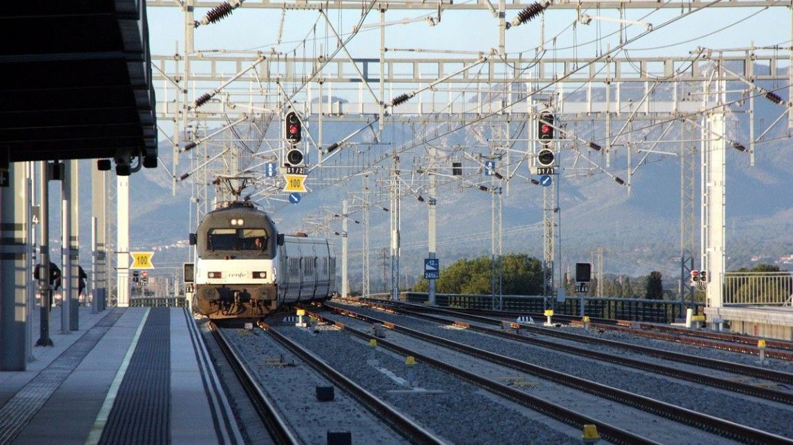 Foment reclama una agència per controlar les inversions a Catalunya davant la «presa de pèl» de l'Estat