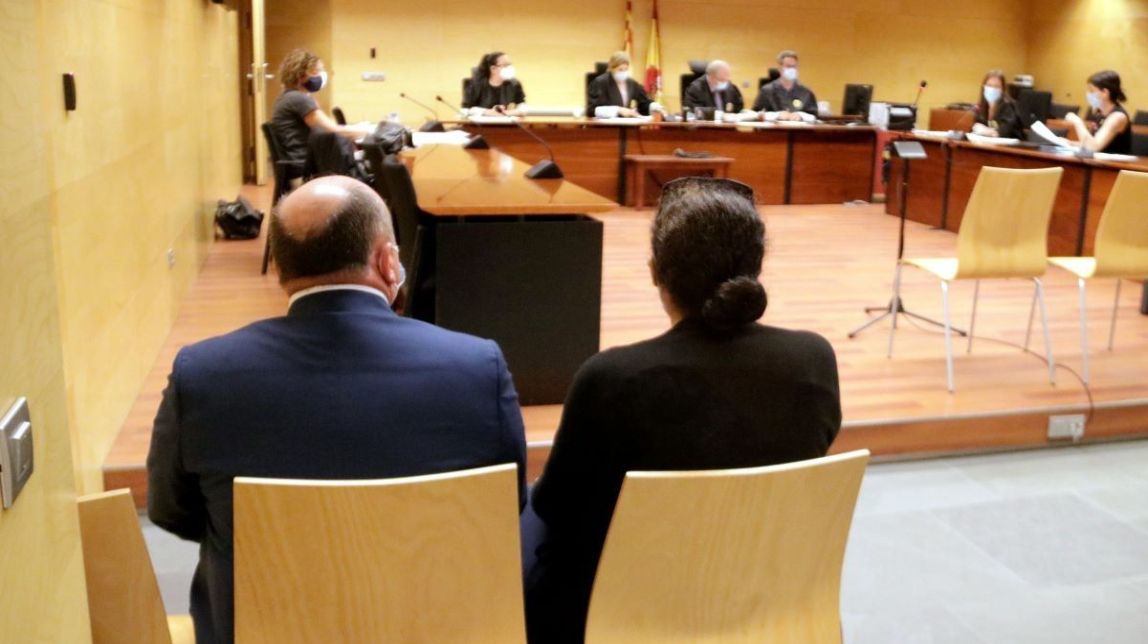 Absolen el pare que presumptament havia abusat de la seva filla per la «falta de record» de la supervivent