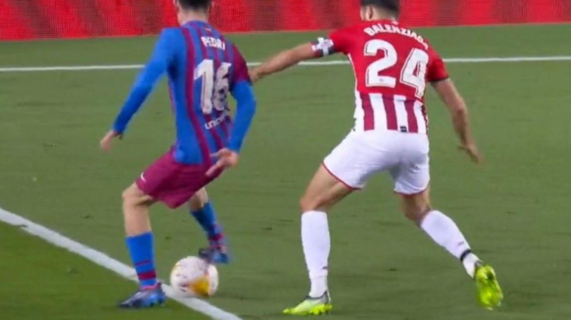 Vídeo | La sotana de Pedri que ha fet embogir el Camp Nou