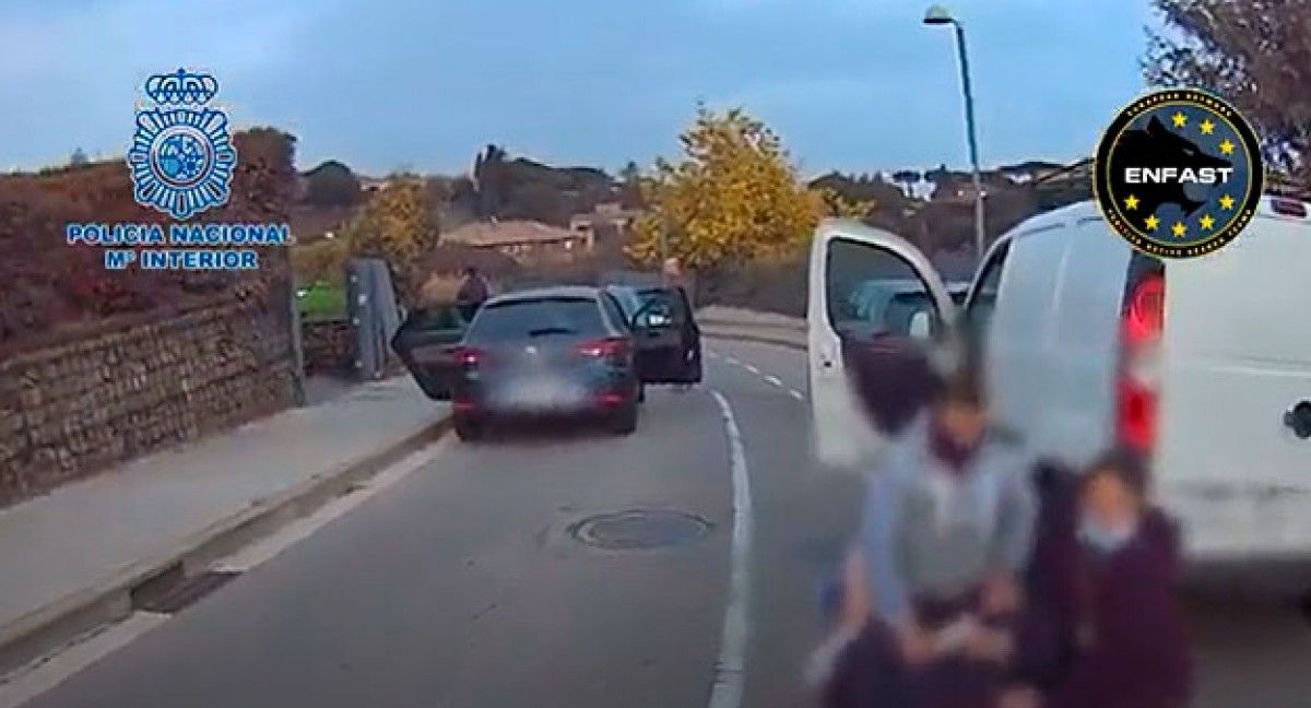 Vídeo | Així ha estat la detenció a Barcelona d'un dels fugitius més buscats d'Europa