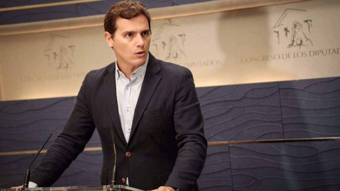 Rivera dona suport a Rajoy i desconfia de Puigdemont: «S'haurà d'activar l'article 155»