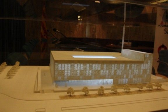 El Parlament aprova no aturar la construcció de la comissaria a Salt
