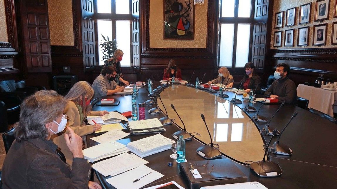 Borràs proposa aturar l'activitat parlamentària pel cas Juvillà