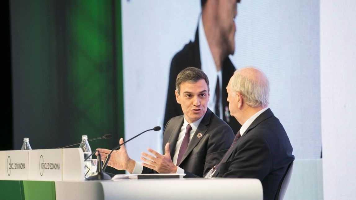 Sánchez esquiva els pactes de govern i l'oferta de diàleg d'Aragonès