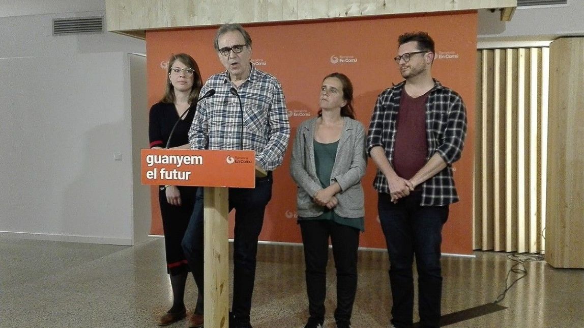 Els comuns eviten rebutjar l’oferta de Valls però l’exclouen del diàleg per formar govern