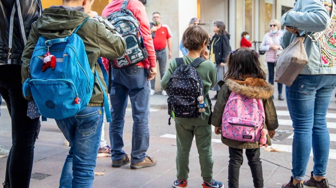 Barcelona invertirà 23 milions per revertir desigualtats en l'accés a activitats extraescolars
