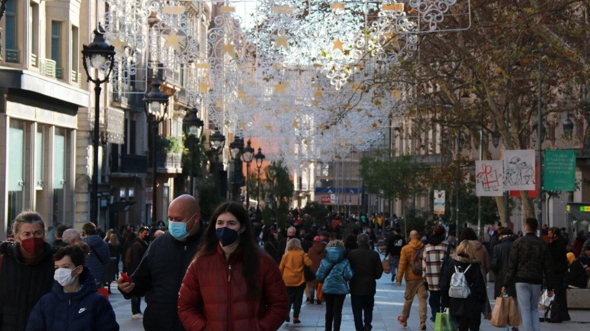 El comerç comença les rebaixes dividit entre la incertesa de la pandèmia i la recuperació